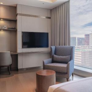 Crown Park Suite with Private Terrace & Hot tub & Surround view (Highest Floor)