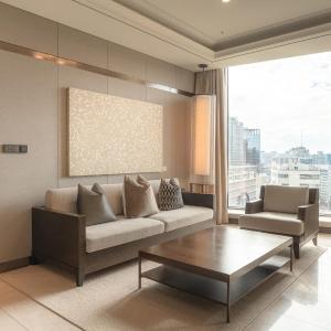Park Suite with City view (Highest Floor)
