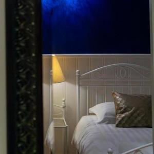 Twin Room with Bathroom