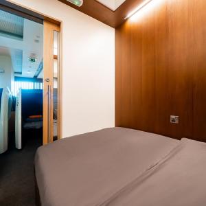 Double Cabin - 6 Hour Morning Stay from 07:00-13:00 hrs (7am-1pm)