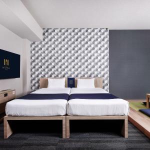 Deluxe Japanese Room with Washing Machine - Up to 5 Adults