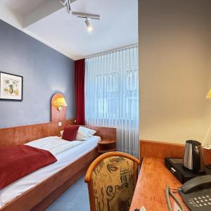 Economy Single Room