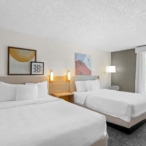 Queen Room with Two Queen Beds