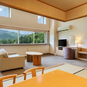 Japanese-Style Room