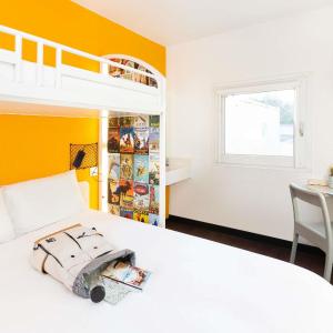Double Room with One Single Bed - Mezzanine
