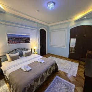 Suite with Balcony