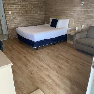 Executive Queen Room - Pet Friendly