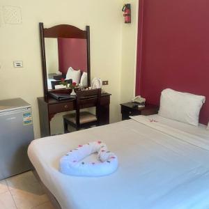 Deluxe Double or Twin Room with City View