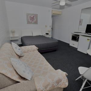 Queen Room - Disability Access