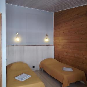 Twin Room with Lake View