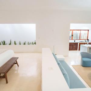 Superior King Suite