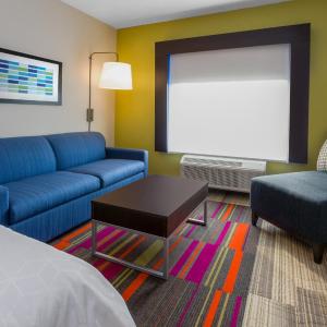 Suite with Two Beds - Non-Smoking