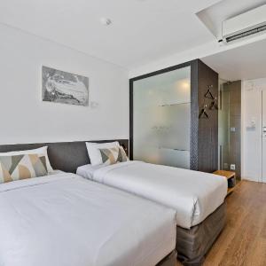 Twin Room - Non-Smoking