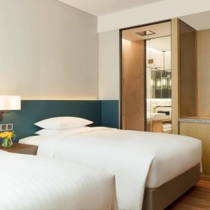 Deluxe, Guest room, 2 Twin/Single Bed(s), City view