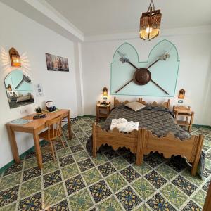 One-Bedroom Apartment with Sea View