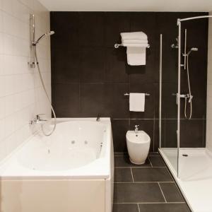 Suite Room