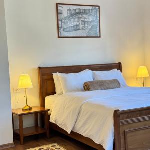 Double or Twin Room with City View
