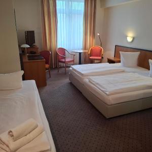 Comfort Triple Room with Shower