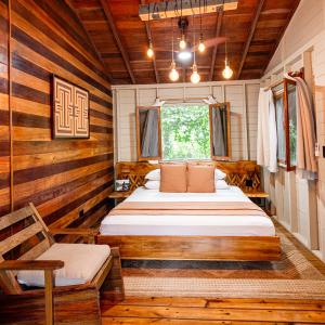 Jungle Cabin