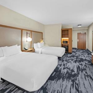 Studio with Two Queen Beds and Sofa Bed - Hearing Accessible