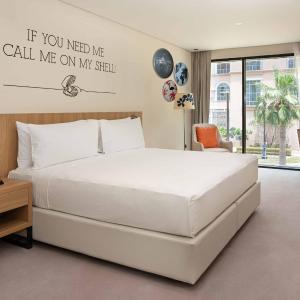 Rover Room - 36-Hour Staycation with 09:00 AM Early Check-in and 09:00 PM Late Checkout
