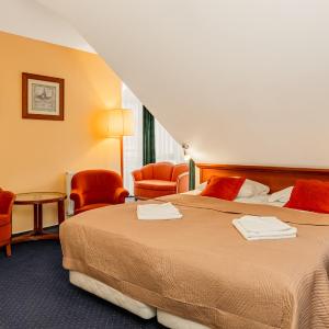Deluxe Twin Room with Sea View