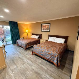 Queen Room with Two Queen Beds
