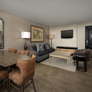 King Suite with Whirlpool