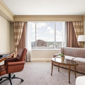 Deluxe King Room - Hearing Access