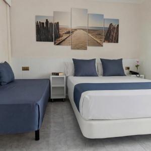 Triple Room with Balcony