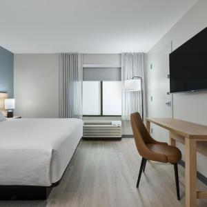 King Studio Suite - Mobility Accessible