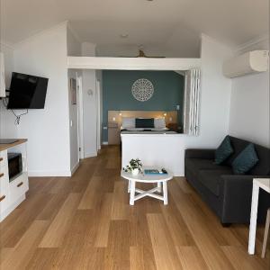 Bungalow - Beach Front