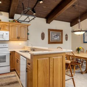 Top of the Village - Leaf 403