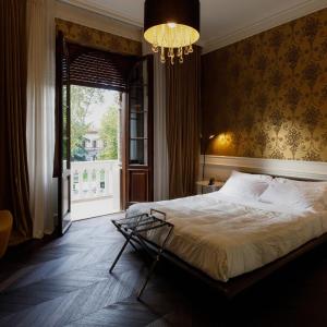 Superior Double Room with Balcony
