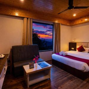 Double Room with Mountain View