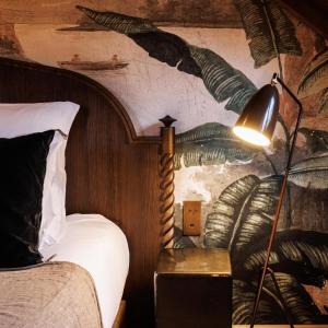 Double Room - Castle