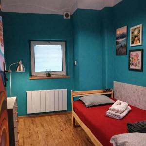 Small Single Room