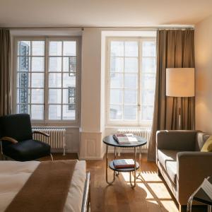 Superior Design Room