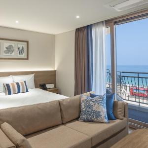 Kensington Studio Ocean View (Renewal)