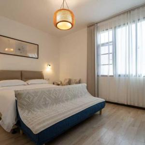 Deluxe Double Room with Balcony and Sea View