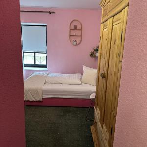 Single Room with Private Bathroom