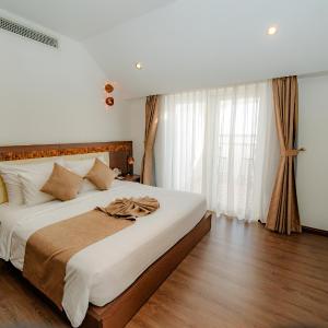 Executive Suite Double City View