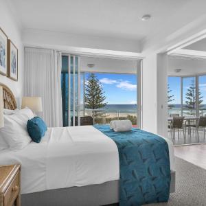 One-Bedroom Apartment with Beach View