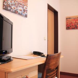 Single Room with Shower