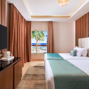 Villa - Beach Front