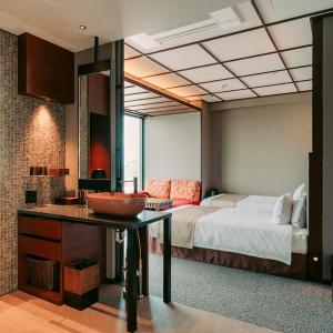 Deluxe Twin Room with Sea View