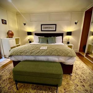 Deluxe Junior Suite