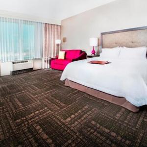 King Room - Hearing Access/Non-Smoking