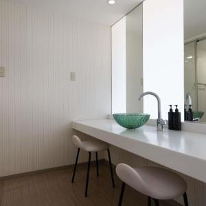 Standard Twin Room with Shower Booth
