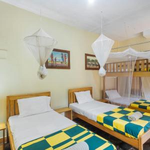 Classic Quadruple Room